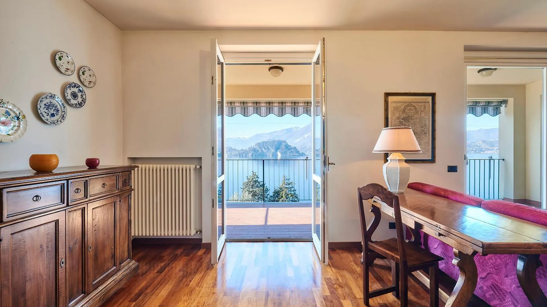 Luxury Apartment With Lake View Near Varenna Fiumelatte Italy